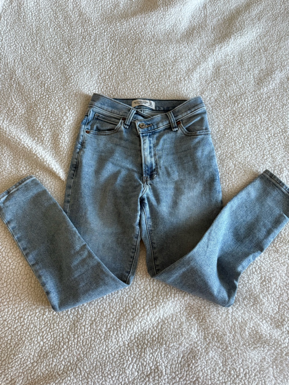 Size 23XS Abercrombie & Fitch Light Blue Cropped Ankle Skinny Women's Jeans